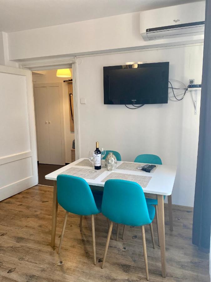 Ultracentral - Apartament Pe Calea Victoriei بوخارست المظهر الخارجي الصورة